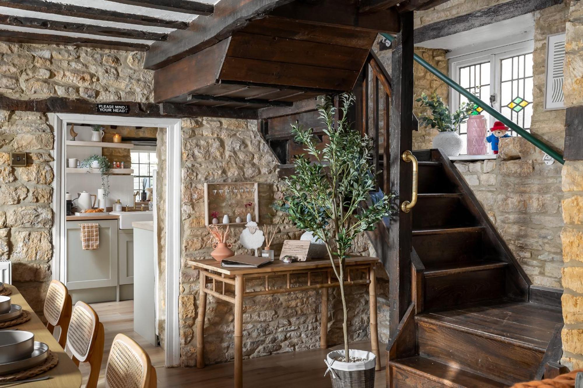 Bourton Scandi Chic Authentic Cottage Exteriör bild